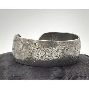 Vintage Leonard Pewter Daisy Cuff Bracelet